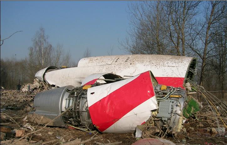Zbytky ocasních ploch Tu-154M (Zdroj: Final Report Tu-154M tail No. 101)